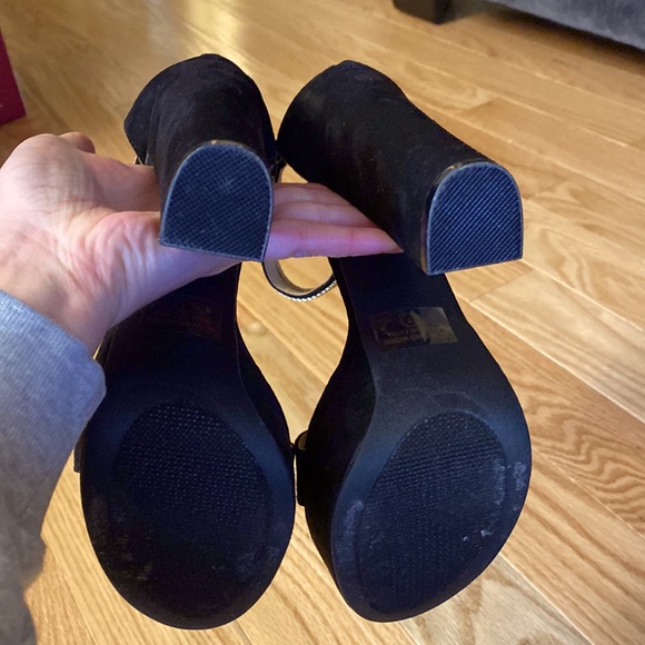 Platform heels - Picture 3 of 5